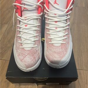 Jordan Women's Sneakers in White and Pink